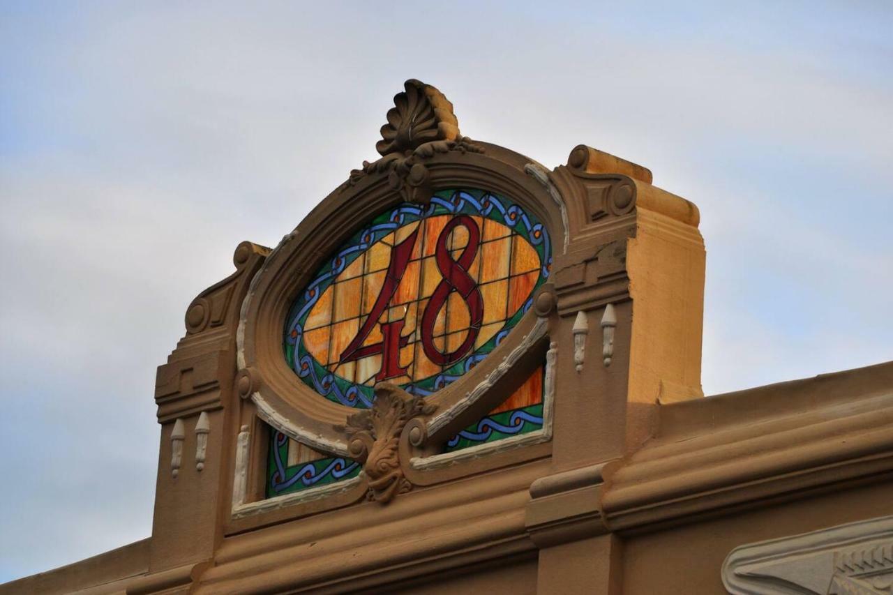 Altido Apt For 8 With Huge Terrace In Old Town Of ヴィアレッジョ エクステリア 写真